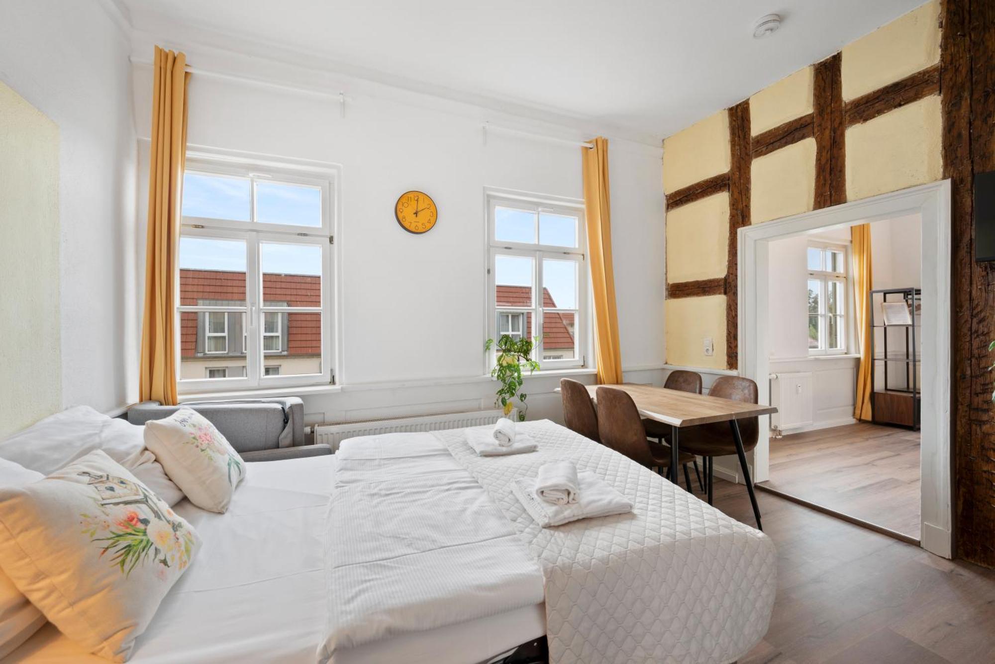 Backhome - Suite L - Parkhaus - Fantastische Schlosslage - Smarttv - Waschmaschine - Netflix - 50Qm - 24H Checkin- Apartment 3 Λούντβιχσμπουργκ Εξωτερικό φωτογραφία