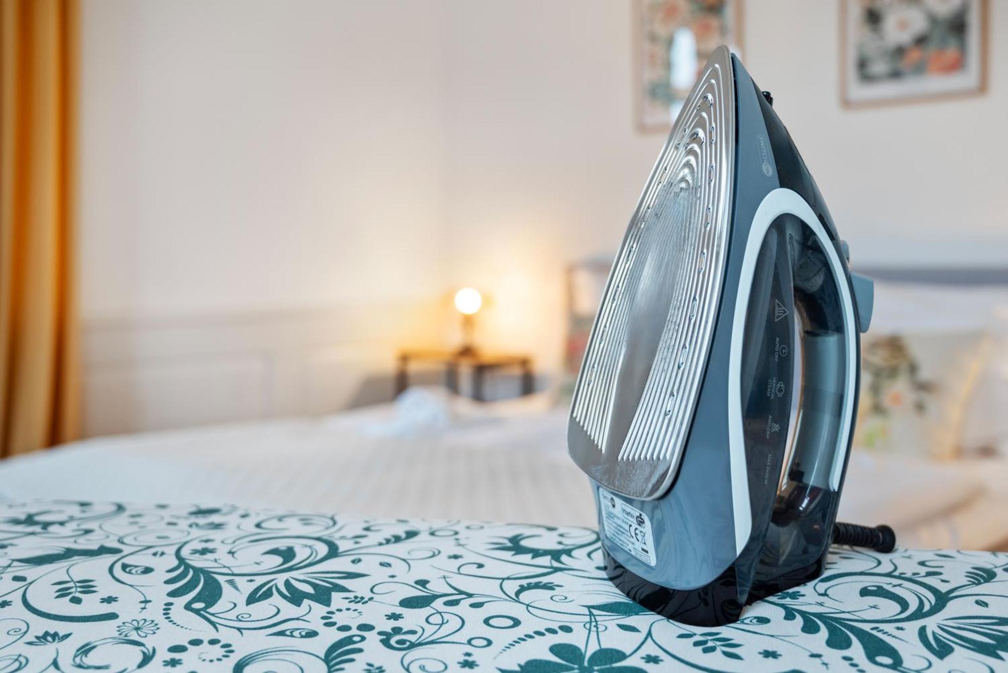 Backhome - Suite L - Parkhaus - Fantastische Schlosslage - Smarttv - Waschmaschine - Netflix - 50Qm - 24H Checkin- Apartment 3 Λούντβιχσμπουργκ Εξωτερικό φωτογραφία