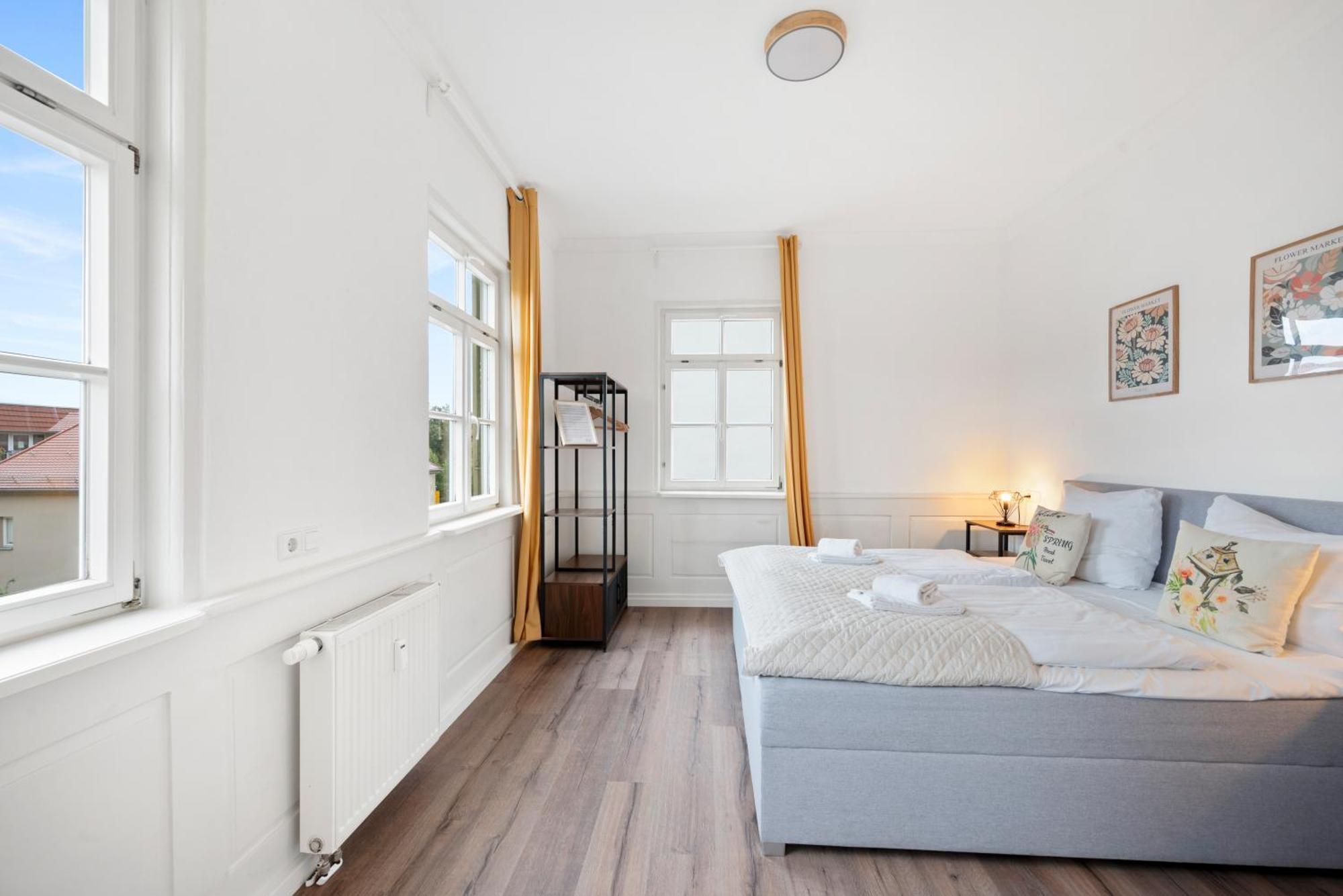 Backhome - Suite L - Parkhaus - Fantastische Schlosslage - Smarttv - Waschmaschine - Netflix - 50Qm - 24H Checkin- Apartment 3 Λούντβιχσμπουργκ Εξωτερικό φωτογραφία